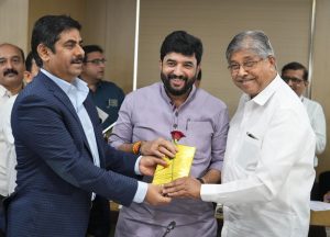 Chandrakant Patil and Murlidhar