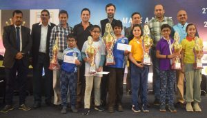 Nidhish Shyamal and Kiyanna Parihaar national champion