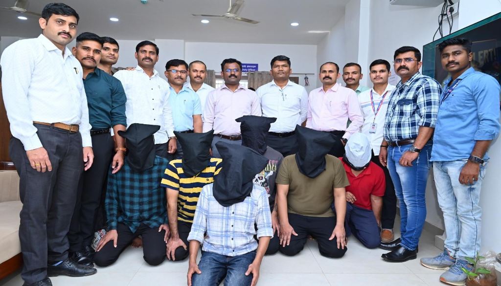 Pimpri Chinchwad Cyber Police Arrest Six in Bank Account Fraud Scheme