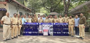 swargate police detection delivery boy as thief