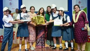 Abhinav English Medium School wins inter school quiz competition