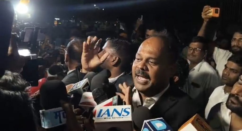 Defence Lawyers On Swargate Bus Depot Case