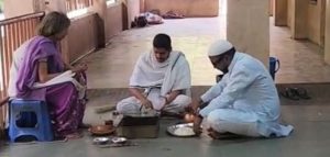 Muslim Man Performs Last Rites of Hindu Woman’s Brother