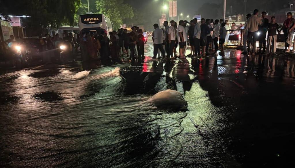 Water Supply to Shivajinagar, Sadashiv Peth Disrupted Due to Pipeline Burst