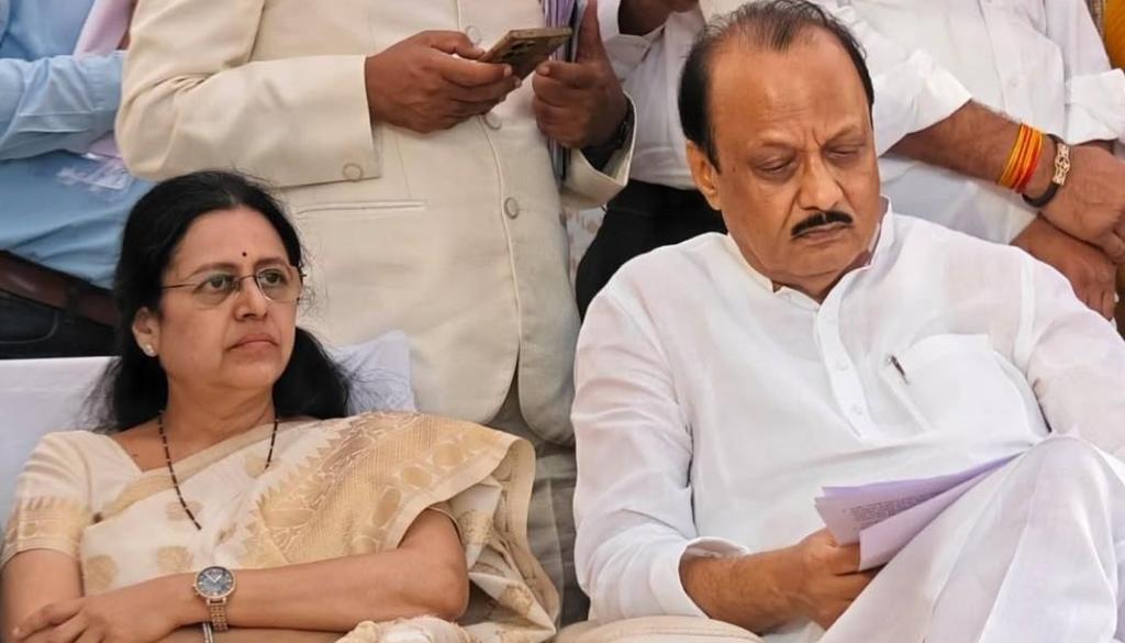 MP Medha Kulkarni with Deputy CM Ajit Pawar at another program.