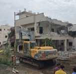 Pune: PCMC Demolishes 36 Unauthorized Bungalows on Indrayani River Floodline in Chikhali