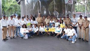 Pune Social Group Conducts Traffic Awareness Drive in Shivaji Nagar