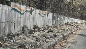 Pune VIP Airport Road condition of footpath
