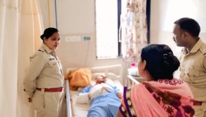 Timely Action by RTO Patrol Saves Life of Injured Pedestrian on Mumbai-Pune Highway