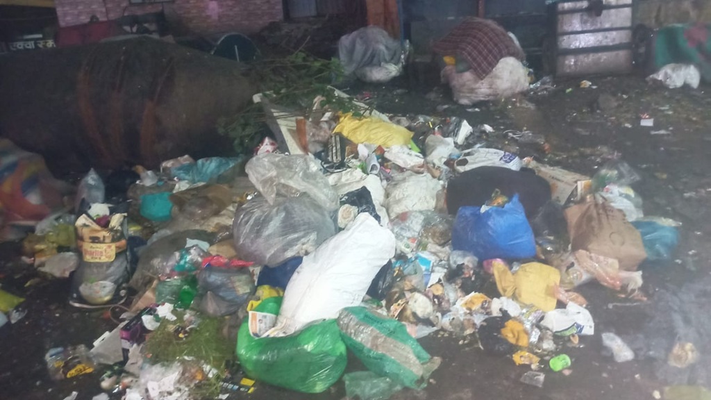 garbage waste in Karvenagar