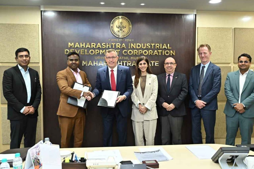 Indo-French Chamber Signs MoU with MIDC