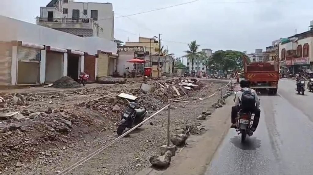 Lohgaon-Wagholi Road Widening