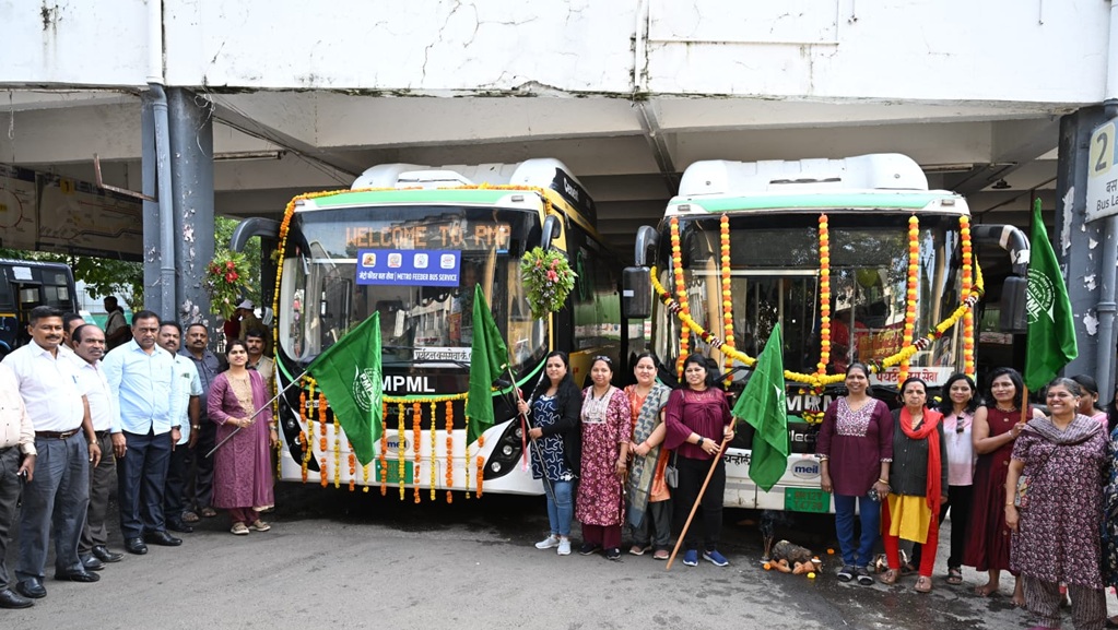 PMPML tourist bus