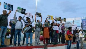 Citizens Use Street Plays and Songs to Protest Pavana River Rejuvenation Project in Akurdi