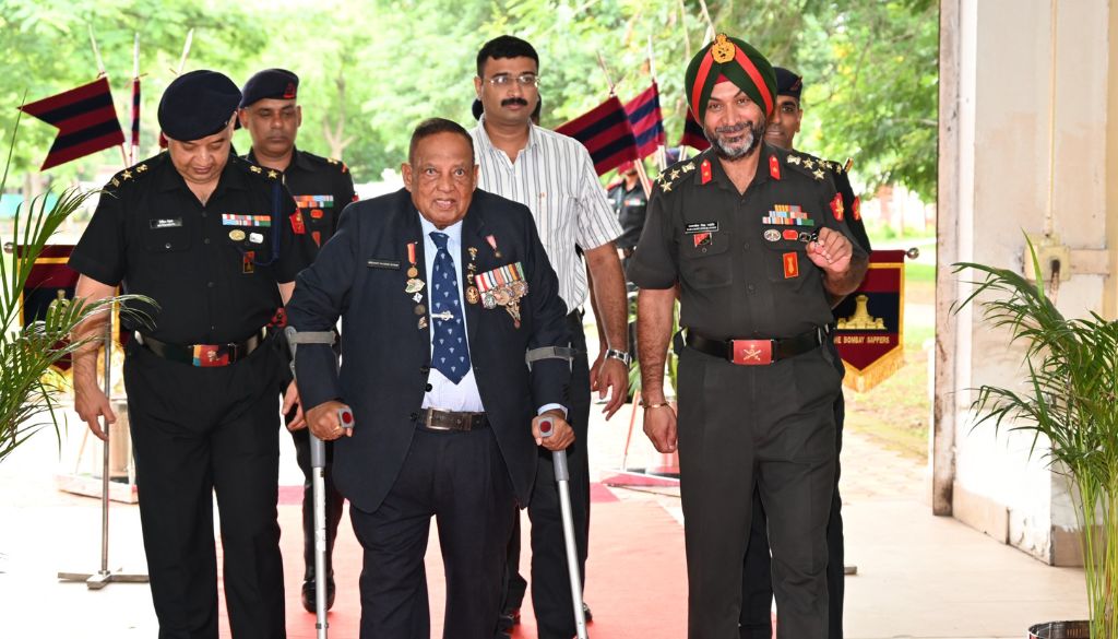 India’s First Paralympic Gold Medalist Inspires Wounded Warriors in Pune