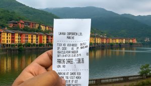 Lavasa charging Rs 500 parking fee