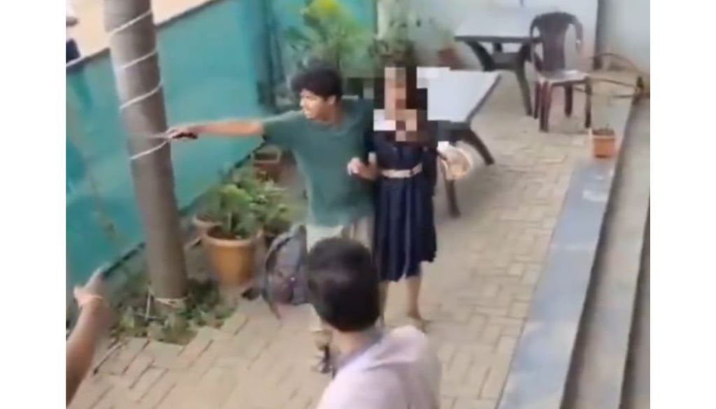 Satara Youth Arrested for Threatening Schoolgirl with Knife