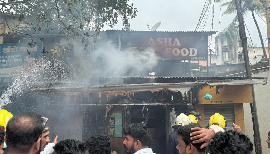 Fire at Asha Hotel in Pune