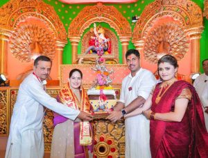 Historic Shreemant Bhausaheb Rangari Ganpati Welcomes Bappa with Grand Procession and Jaya Kishori