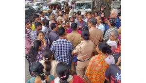 Residents Demand Immediate Reopening of Fatimanagar T-Junction for Pedestrian Safety