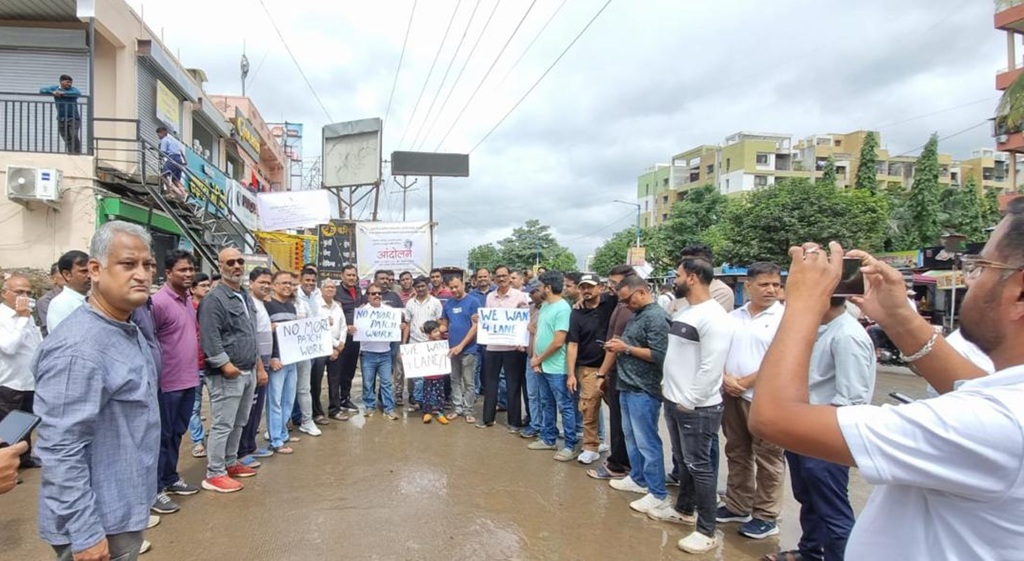 Wagholi Kesnand Road protest