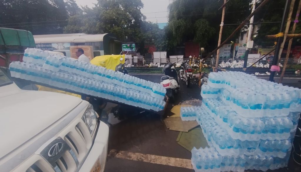 Bottles of Unauthorized Packaged Water Seized at Pune Railway Station
