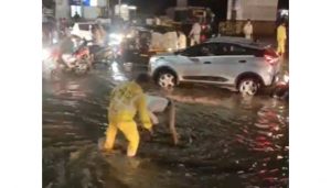 Heavy Rain Floods Pune Roads