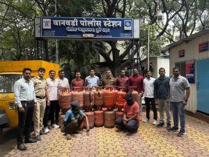 Illegal LPG Refilling Racket Busted in Wanwadi