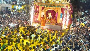 Punit Balan with Bhau Rangari