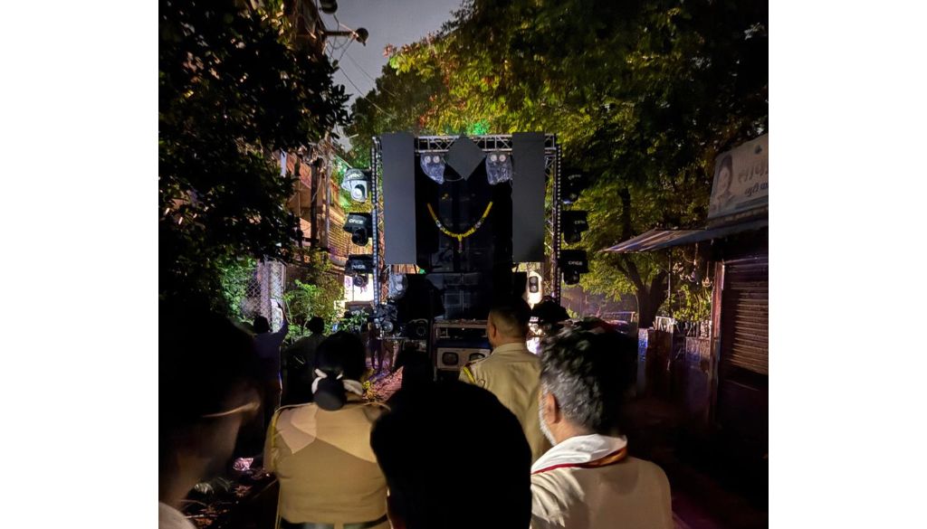 Two Injured After DJ Vehicle Hits Electric Pole During Ganesh Visarjan in Pimpri-Chinchwad