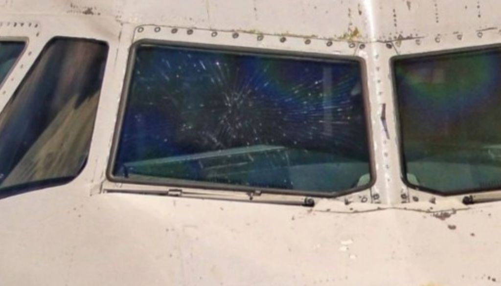 76 Passengers Evacuated Safely After Aircraft Windshield Breaks Before Landing