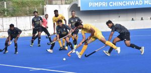Ctrl. Railway top Group-B enter semifinals