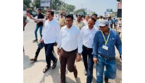PMC Commissioner Takes Stock of Civic Issues in Shewalewadi and Manjari