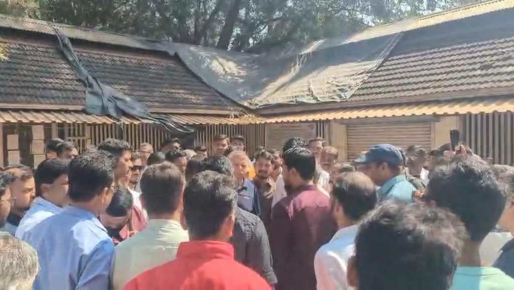 Chhatrapati Shivaji Maharaj Bust Restored to Haveli Tehsil Office After Public Objections
