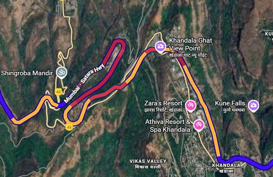 Heavy Traffic Jam on Pune–Mumbai Expressway Near Khandala Ghat