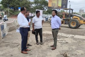 PMC Commissioner Inspects Shatrujay Mandir Road