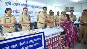 Pune Police Hand Back 209 Recovered Mobile Phones Worth Rs 28.35 Lakh in Zone 4 Drive