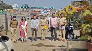 Pune RTO Officials Inspect Khed-Shivapur Toll Plaza