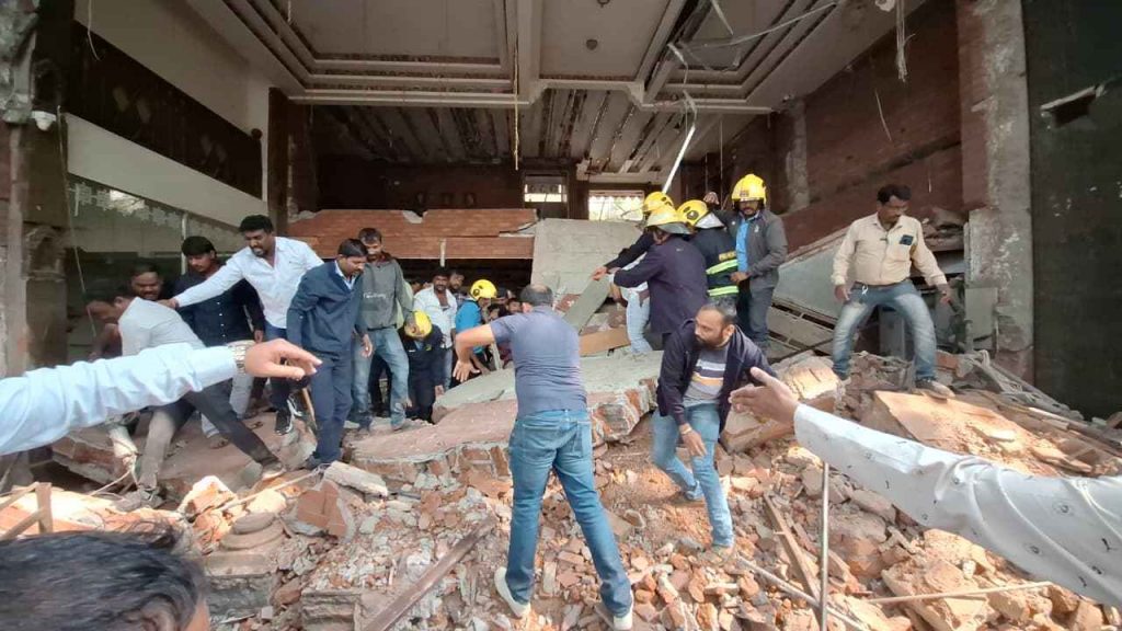 Two Workers Trapped as Slab Collapses on Dhole Patil Road Near Hotel Kapila