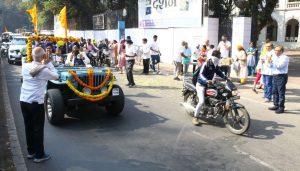Bike Rally arrives at Sadhu Vaswani Mission