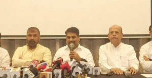 Congress, Uddhav Thackeray-led Shiv Sena to Contest Pune Civic Polls Together