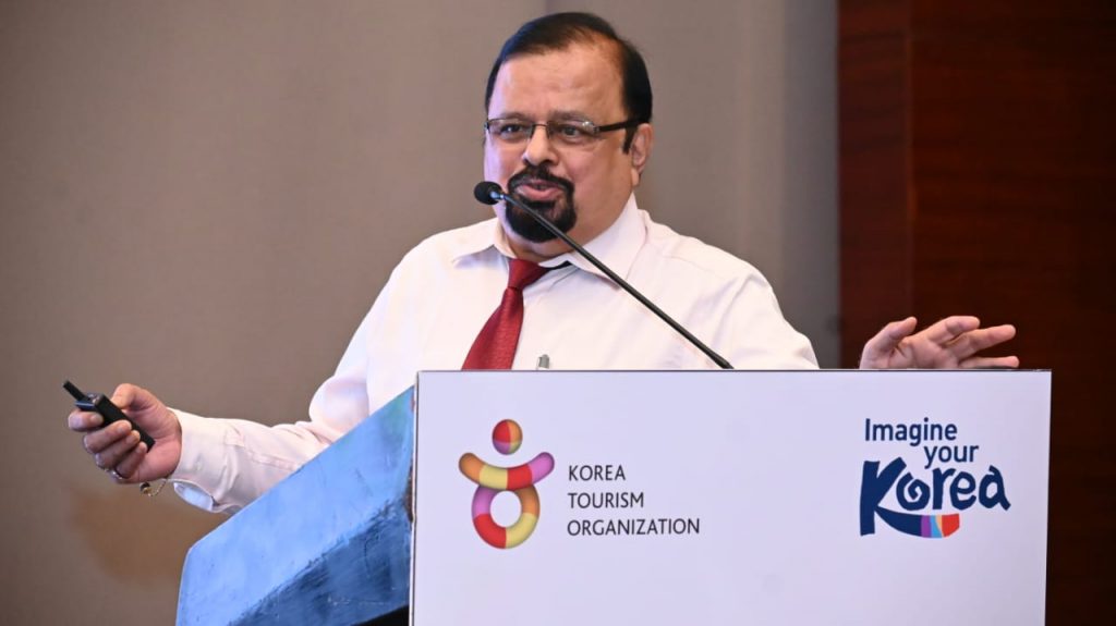 Dr Dinesh Amalnerkar