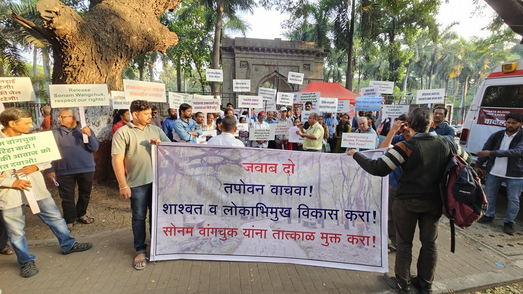 JM Road protest for Tapovan