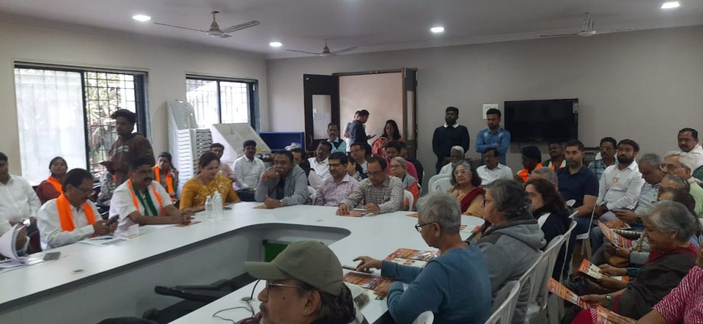 From Pune Metro Noise to Water Supply, Kalyani Nagar Issues Flagged at Know Your Candidate Meet