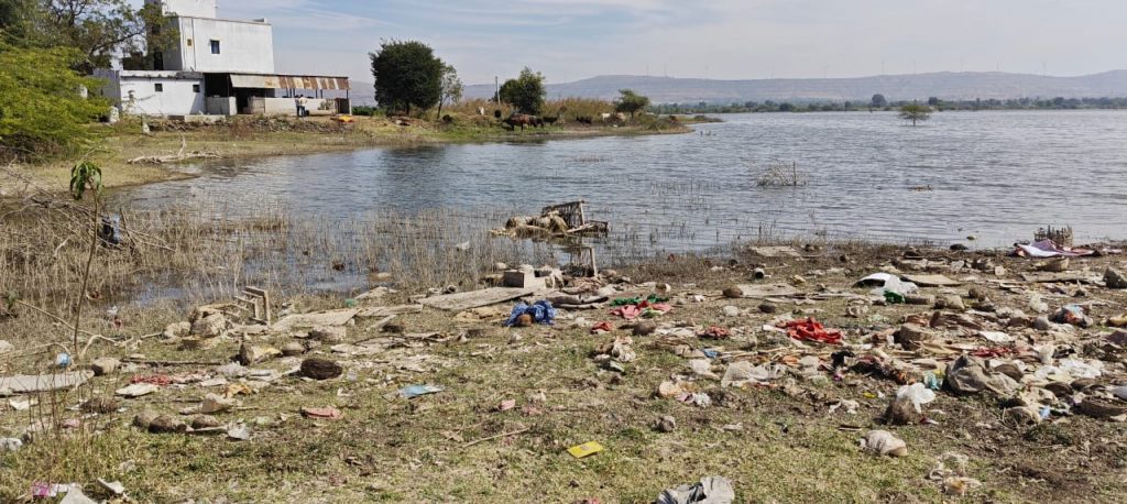 MPCB directs Kapurwadi Grampanchayat in Ahilyanagar to protect bird sanctuary lake