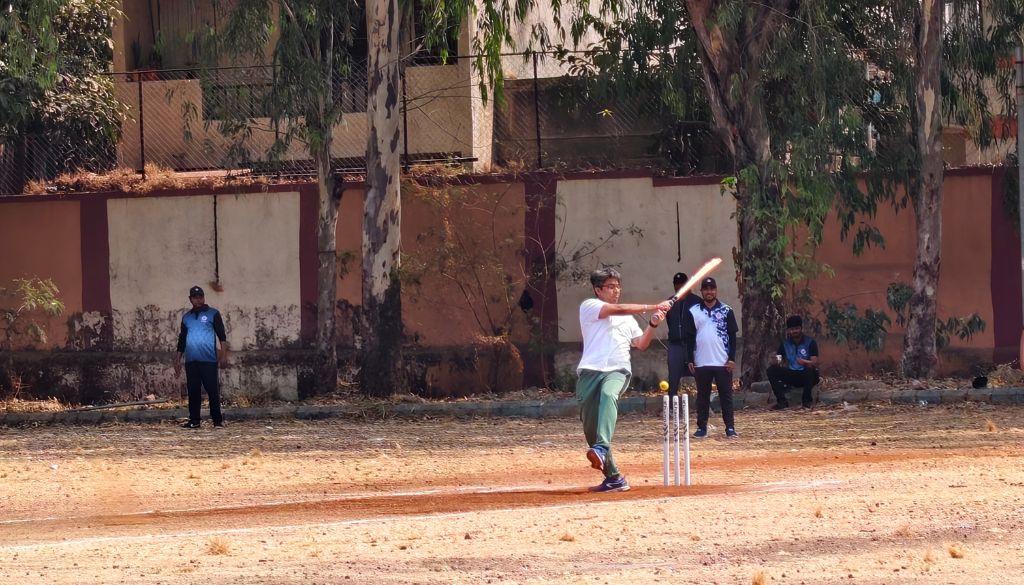 EPFO Akurdi Defeats Hinjawadi in Thrilling Final of Inter-Office Cricket Competition
