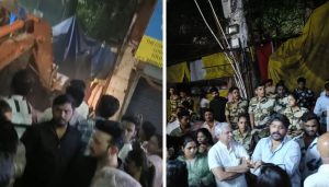 Illegal Vendors, Structures Cleared on JM Road, FC Road