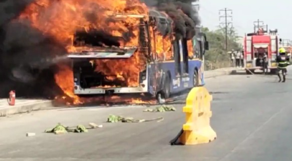 Major Accident Averted as PMPML Bus Goes Up in Flames in Chakan MIDC
