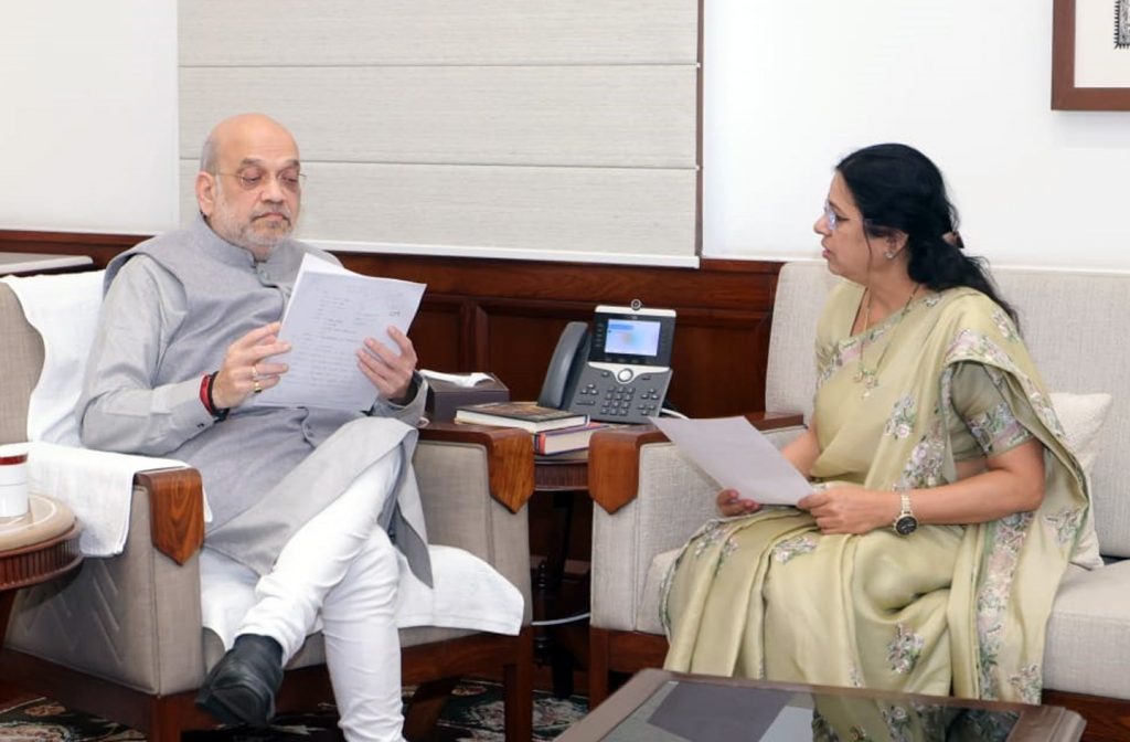 Medha Kulkarni Meets Amit Shah, Seeks Government Job for Pahalgam Terror Victim’s Daughter
