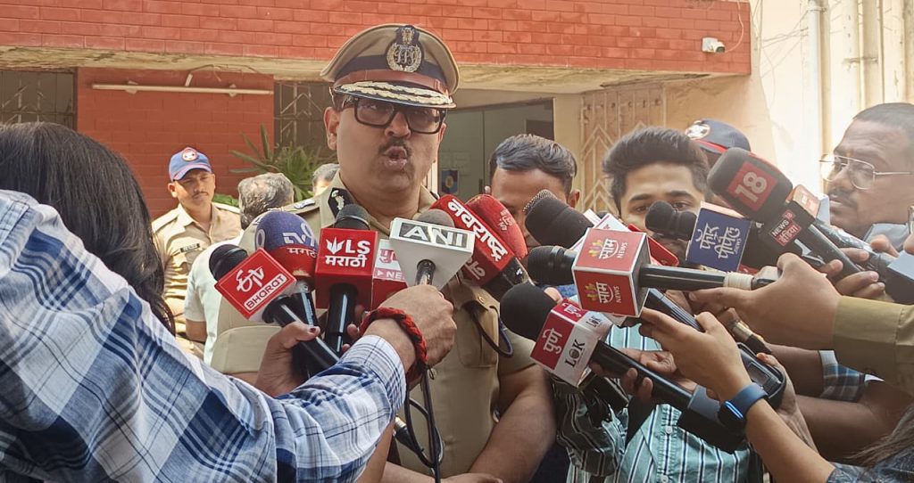 Pune Police Ban Protests Outside Political Offices and Leaders’ Residences After Congress–BJP Clash